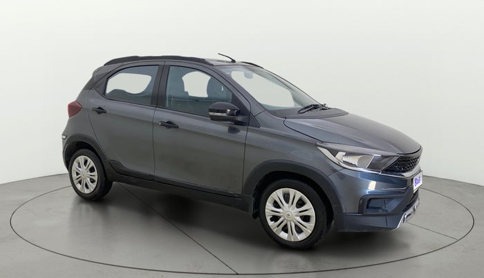 2022 Tata TIAGO NRG XZ MT, Petrol, Manual, 56,911 km, Right Front Diagonal