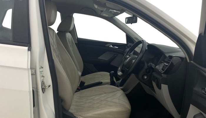 2021 Skoda KUSHAQ AMBITION 1.0L TSI MT, Petrol, Manual, 53,883 km, Right Side Front Door Cabin