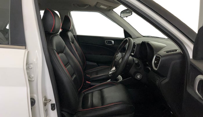 2019 Hyundai VENUE S 1.0 TURBO MT, Petrol, Manual, 36,809 km, Right Side Front Door Cabin