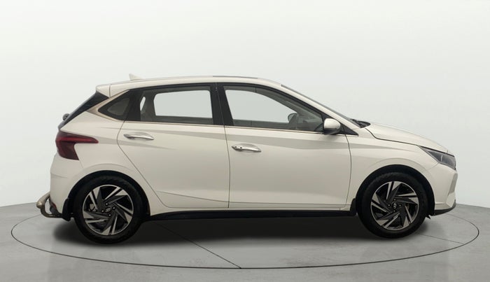 2021 Hyundai NEW I20 ASTA (O) 1.2 MT, CNG, Manual, 1,17,079 km, Right Side View