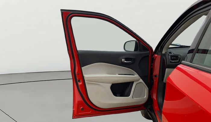 2017 Jeep Compass LIMITED (O) 1.4 PETROL AT, Petrol, Automatic, 95,707 km, LHS Front Door