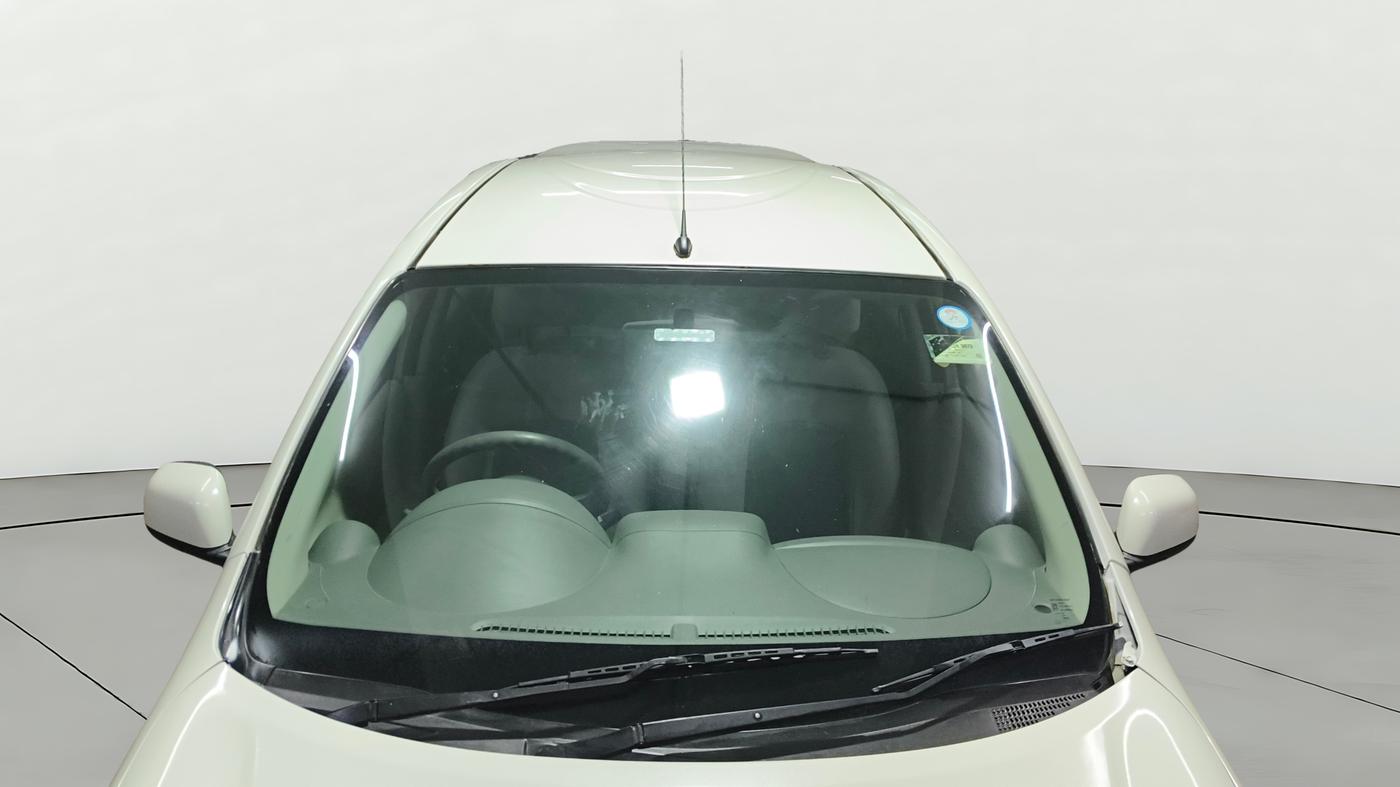 2014 Renault Pulse RXL DIESEL, Diesel, Manual, 1,18,525 km, Front Windshield
