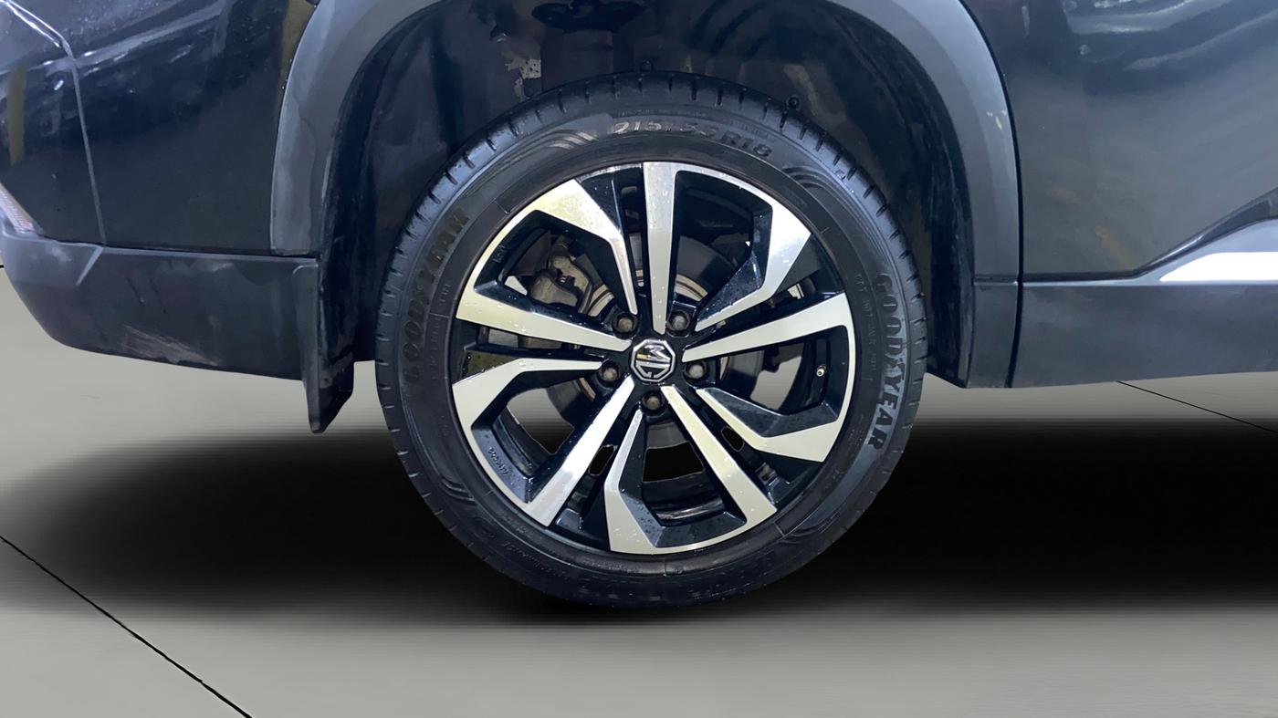 2023 MG HECTOR SAVVY PRO 1.5 TURBO CVT PETROL, Petrol, Automatic, 29,596 km, Right Rear Wheel