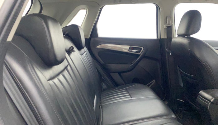 2019 Maruti Vitara Brezza ZDI PLUS AMT, Diesel, Automatic, 84,358 km, Right Side Rear Door Cabin