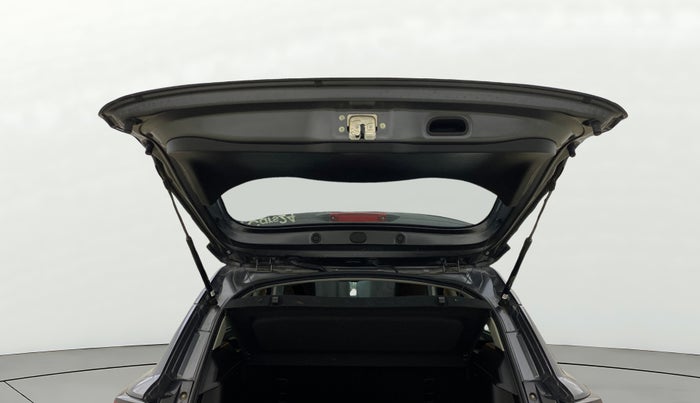 2023 Toyota URBAN CRUISER HYRYDER V HYBRID, Hybrid, Automatic, 21,588 km, Boot Door Open