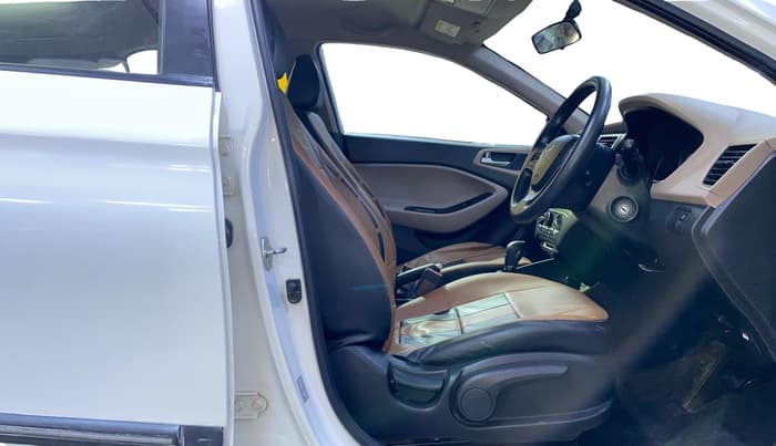2019 Hyundai Elite i20 SPORTZ PLUS  1.2 CVT, Petrol, Automatic, 36,103 km, Right Side Front Door Cabin