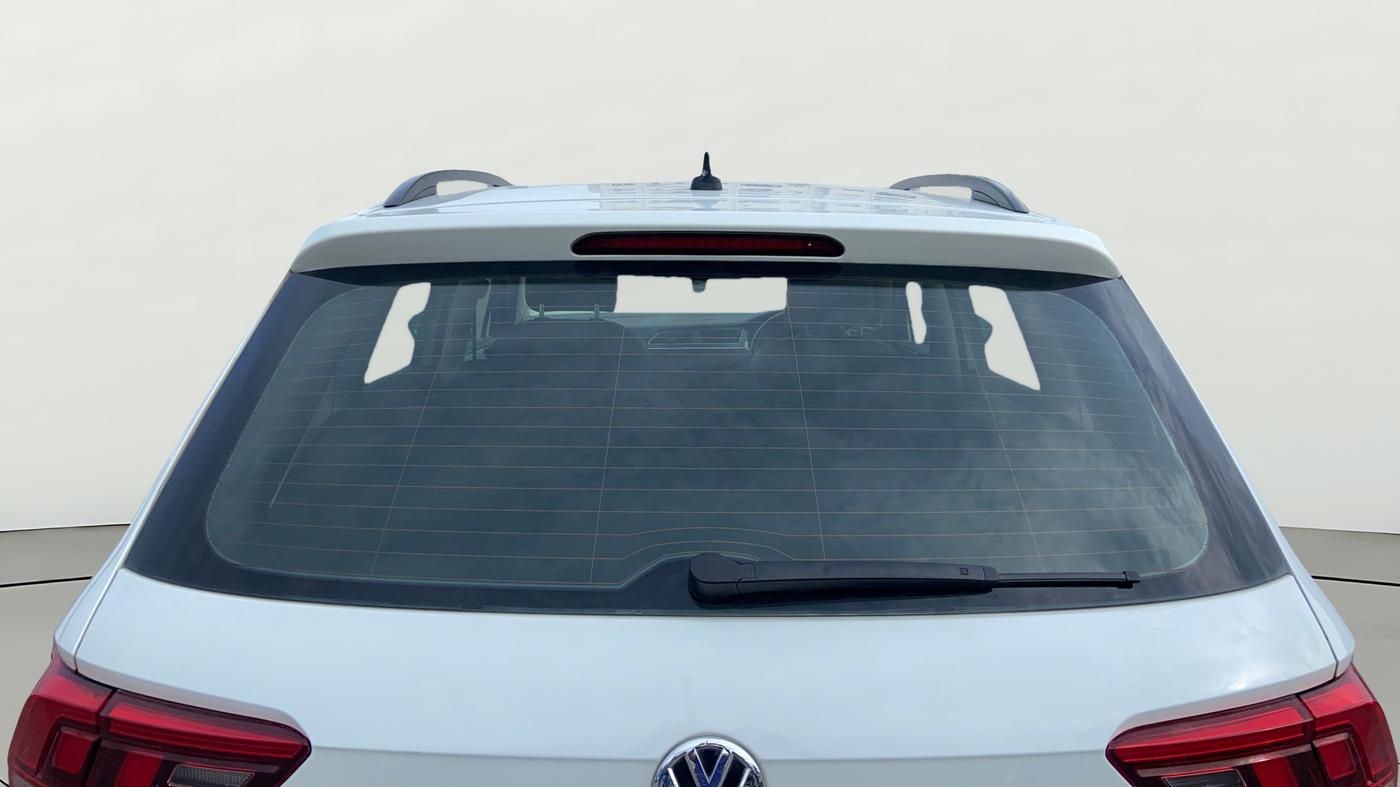 2019 Volkswagen TIGUAN COMFORTLINE TDI AT, Diesel, Automatic, 1,11,225 km, Rear Windshield