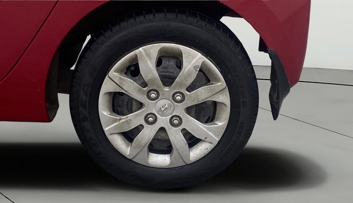 2017 Hyundai Eon MAGNA + AIRBAG, Petrol, Manual, 21,721 km, Left Rear Wheel