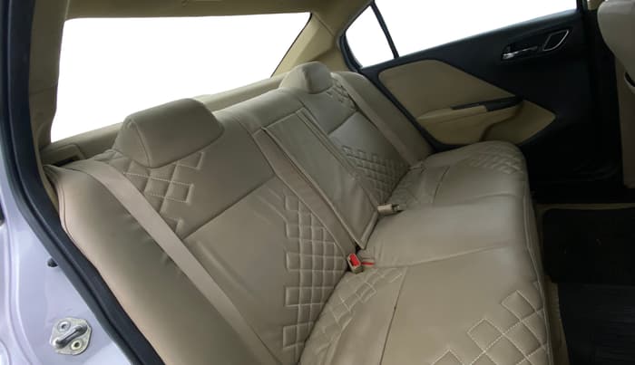 2021 Honda City 1.5L I-VTEC V MT 4TH GEN, Petrol, Manual, 99,966 km, Right Side Rear Door Cabin