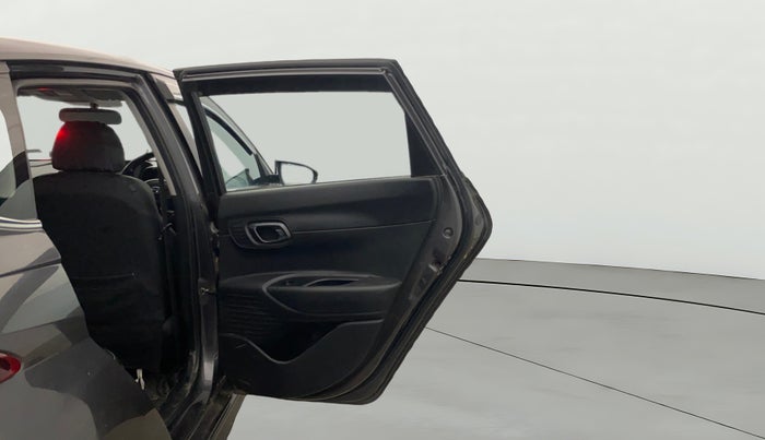 2022 Hyundai NEW I20 SPORTZ 1.2 MT, Petrol, Manual, 47,748 km, RHS Rear Door