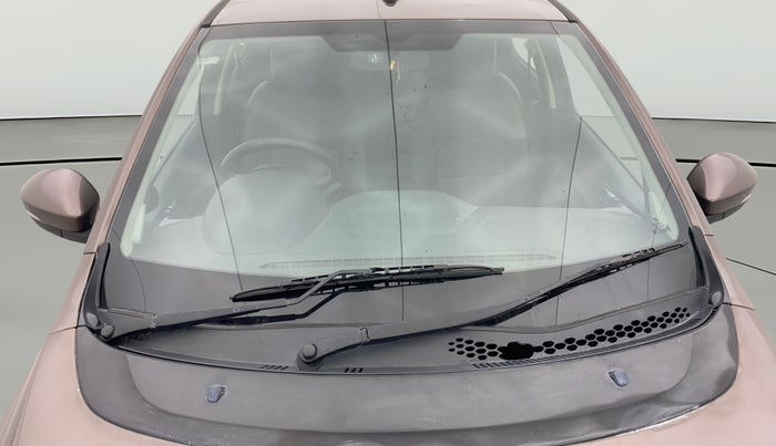 2016 Tata Tiago XZ PETROL, Petrol, Manual, 31,225 km, Front Windshield