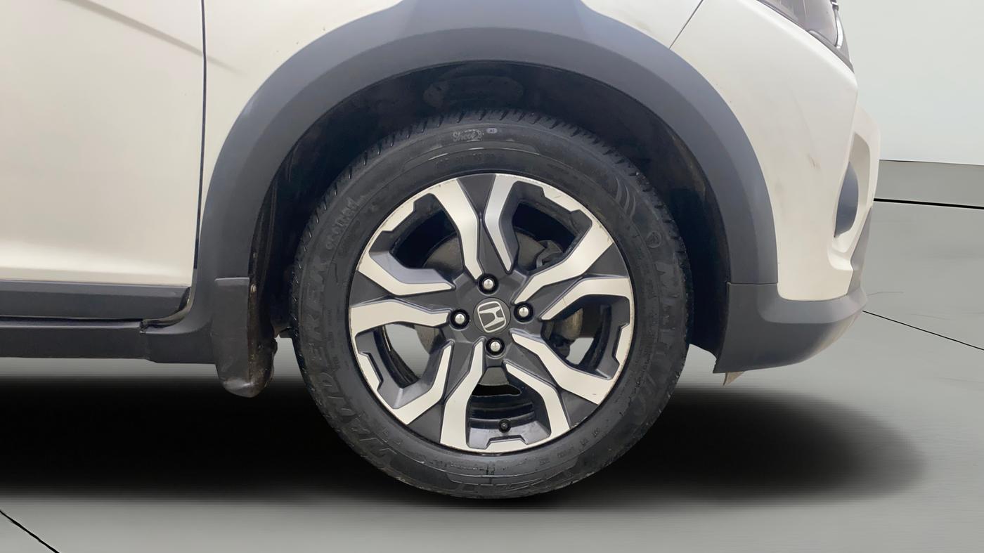 2019 Honda WR-V 1.5L I-DTEC VX MT, Diesel, Manual, 1,29,794 km, Right Front Wheel