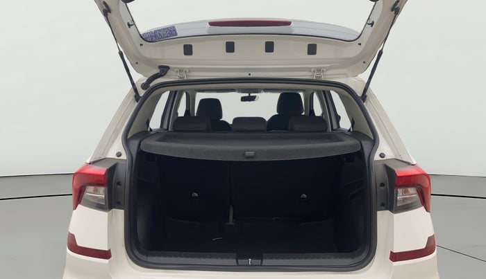 2021 Skoda KUSHAQ AMBITION 1.0L TSI AT, Petrol, Automatic, 74,587 km, Boot Open Zoomed View