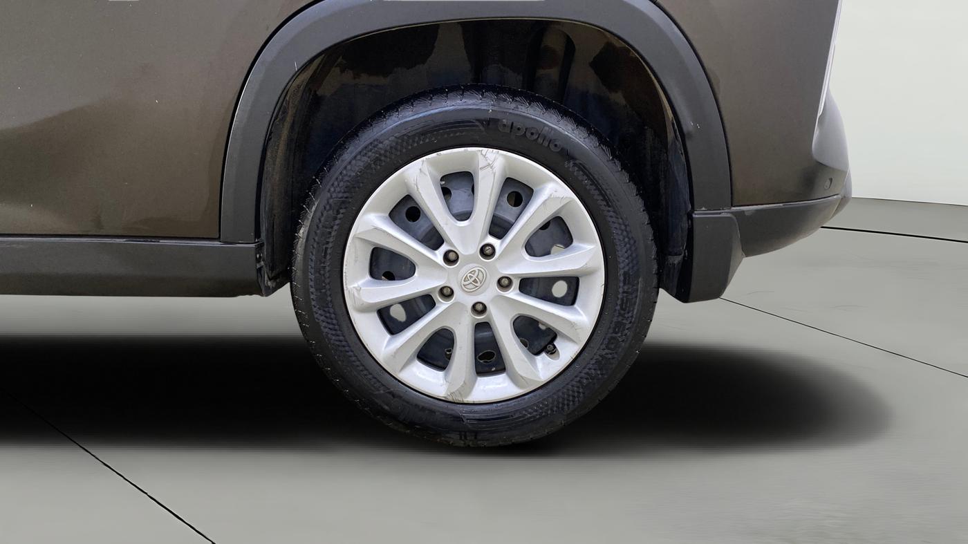 2023 Toyota URBAN CRUISER HYRYDER S NEO DRIVE, Petrol, Manual, 21,009 km, Left Rear Wheel