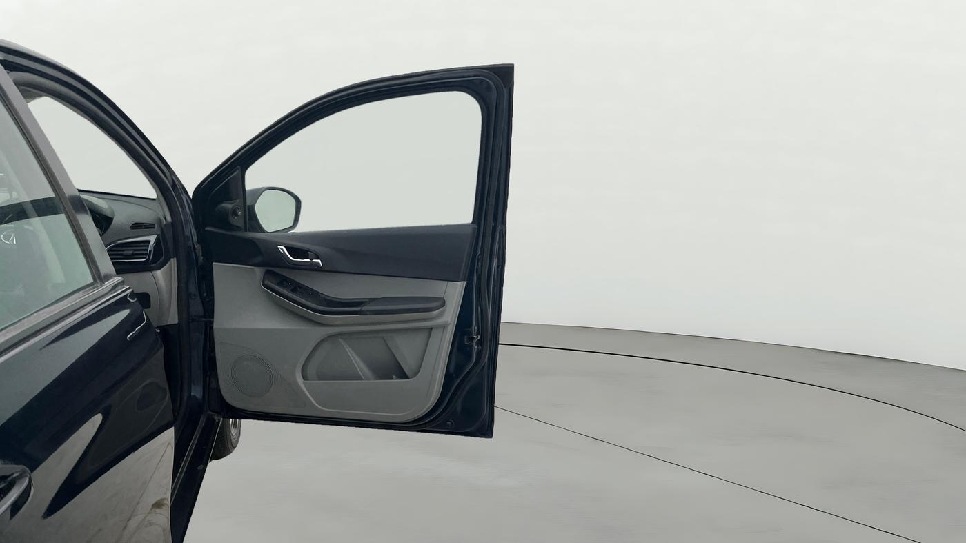 2021 Tata Tiago XZA PLUS PETROL, Petrol, Automatic, 28,549 km, RHS Front Door
