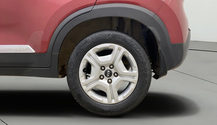 2021 KIA SONET HTK PLUS 1.5, Diesel, Manual, 32,828 km, Left Rear Wheel