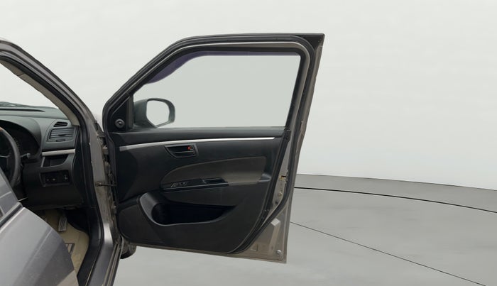 2015 Maruti Swift LXI (O), Petrol, Manual, 55,747 km, RHS Front Door