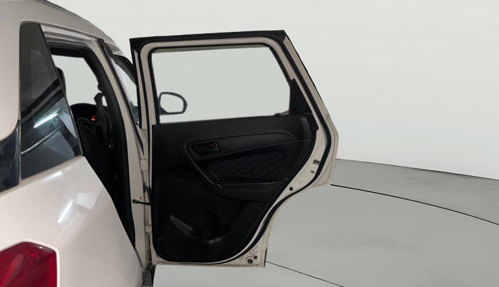 2022 Maruti Vitara Brezza VXI, Petrol, Manual, 44,506 km, RHS Rear Door