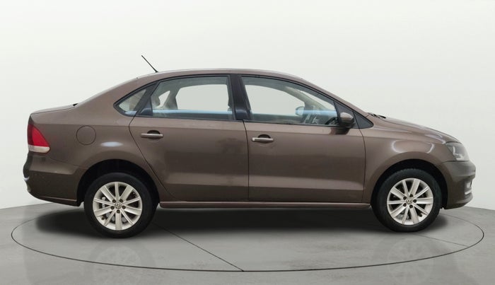 2015 Volkswagen Vento HIGHLINE 1.5 AT, Diesel, Automatic, 1,09,859 km, Right Side View