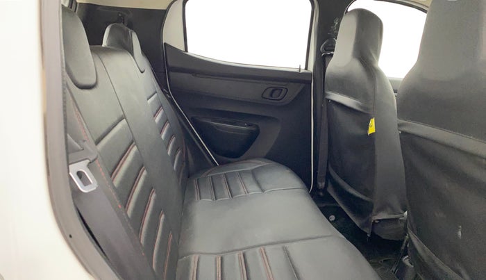 2021 Renault Kwid RXT 1.0 (O), Petrol, Manual, 16,482 km, Right Side Rear Door Cabin