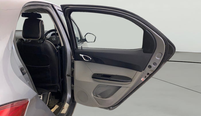 2019 Tata Tiago XZA PLUS PETROL, CNG, Automatic, 37,176 km, RHS Rear Door