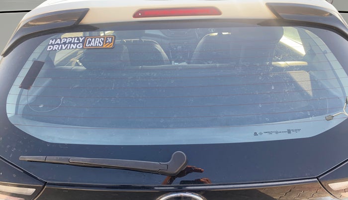 2020 Tata ALTROZ XZ DIESEL, Diesel, Manual, 96,355 km, Rear Windshield