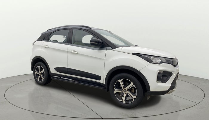 2023 Tata NEXON XZ PLUS LUXURY SUNROOF PETROL, Petrol, Manual, 53,828 km, Right Front Diagonal