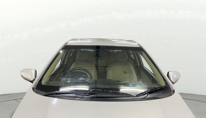 2015 Hyundai Verna 1.4 VTVT, Petrol, Manual, 54,180 km, Front Windshield