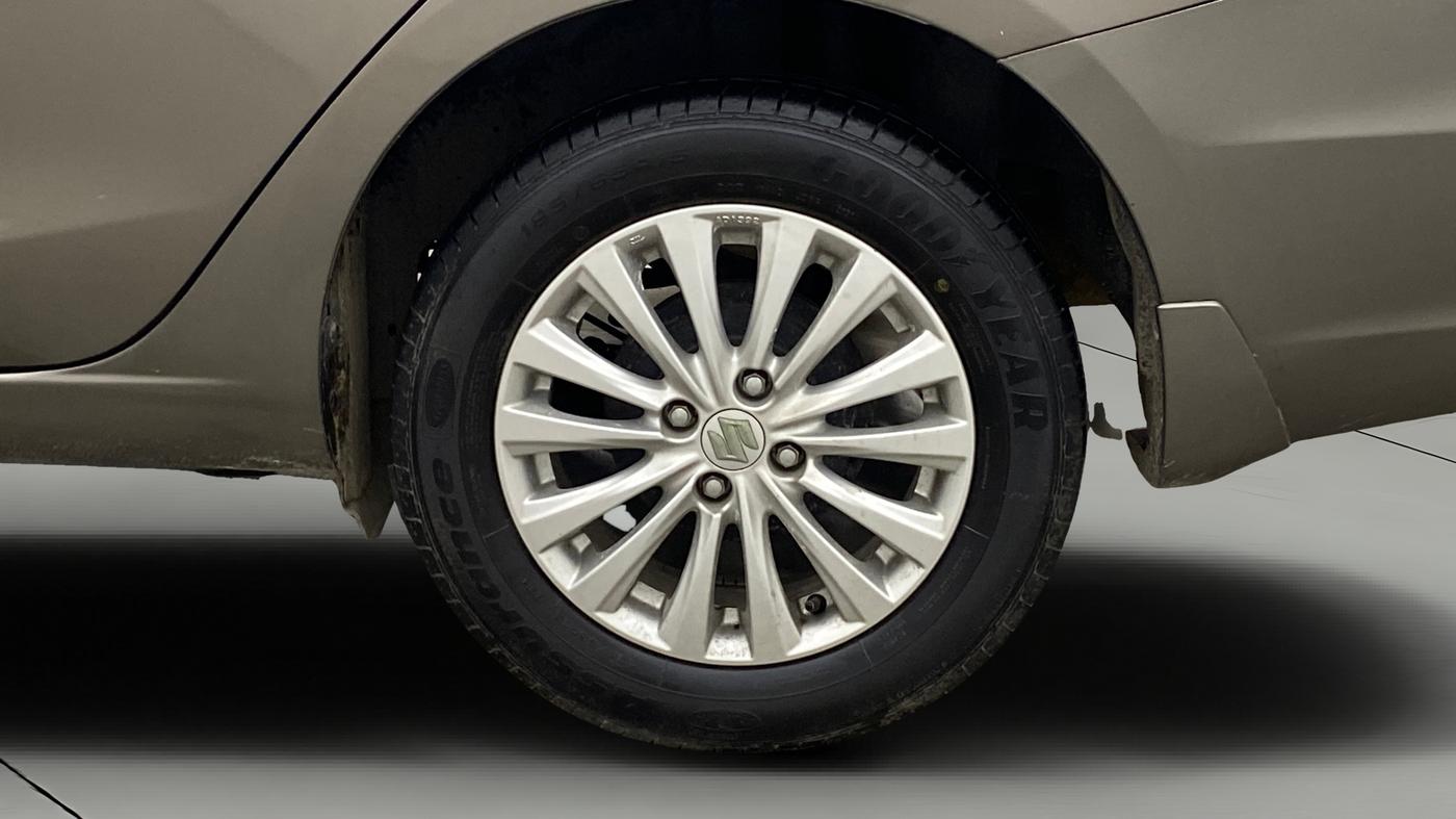 2021 Maruti Ciaz ZETA 1.5 SHVS MT PETROL, Petrol, Manual, 18,719 km, Left Rear Wheel