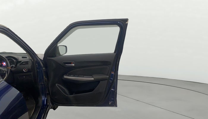 2021 Maruti Swift ZXI PLUS, Petrol, Manual, 1,22,620 km, RHS Front Door