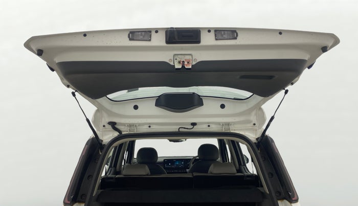 2025 KIA SYROS HTX Plus (O) 1.0 Turbo 7DCT, Petrol, Automatic, 3,947 km, Boot Door Open