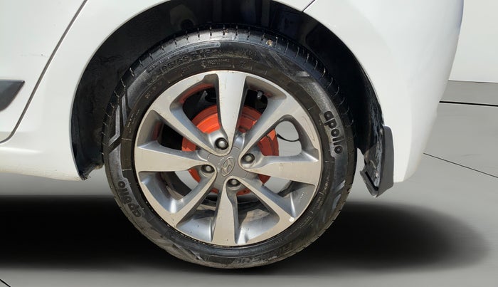 2017 Hyundai Elite i20 ASTA 1.2 (O), CNG, Manual, 1,45,979 km, Left Rear Wheel
