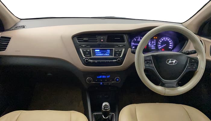 2016 Hyundai Elite i20 SPORTZ 1.4 CRDI, Diesel, Manual, 68,613 km, Dashboard