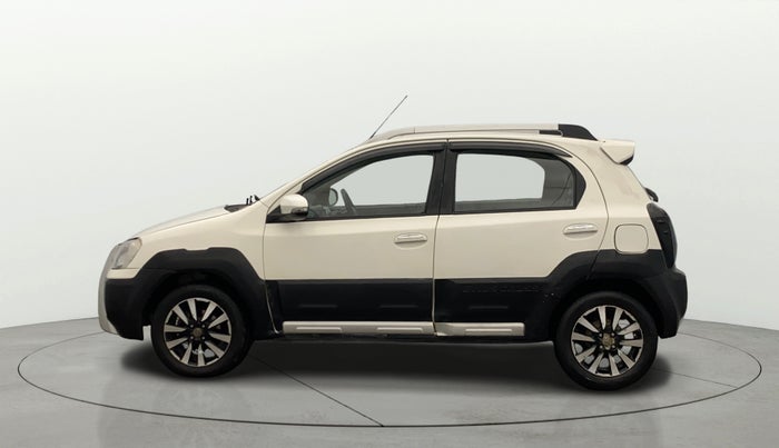 2017 Toyota Etios CROSS 1.4 VD, Diesel, Manual, 1,18,919 km, Left Side