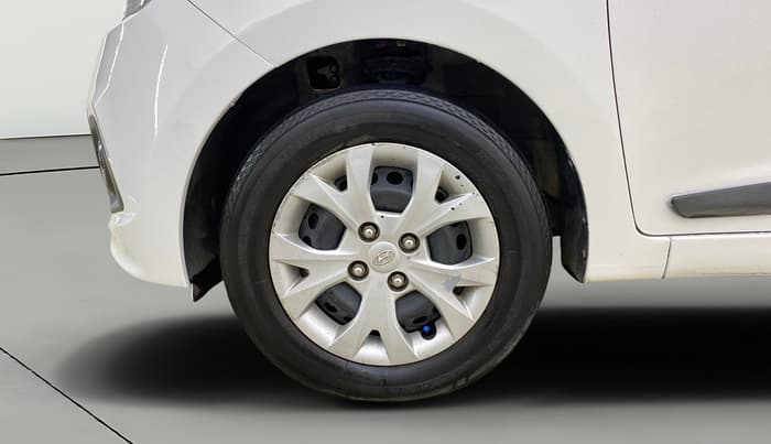 2013 Hyundai Grand i10 SPORTZ 1.2 KAPPA VTVT, Petrol, Manual, 45,242 km, Left Front Wheel