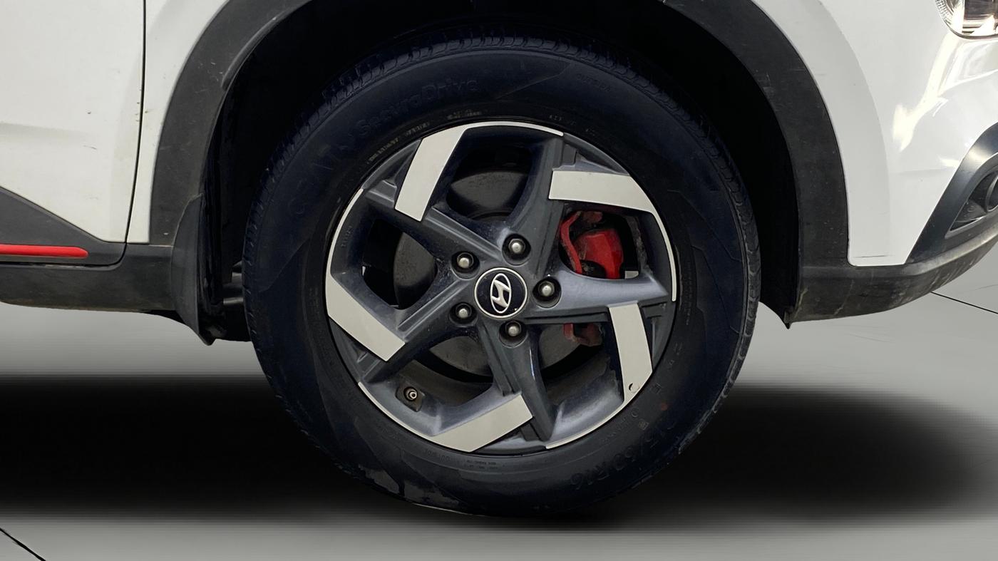2021 Hyundai VENUE SX 1.0 (O) TURBO IMT DUAL TONE, Petrol, Manual, 35,269 km, Right Front Wheel