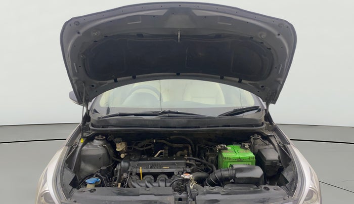 2015 Hyundai Verna FLUIDIC 4S 1.6 VTVT S(O), Petrol, Manual, 67,268 km, Open Bonet