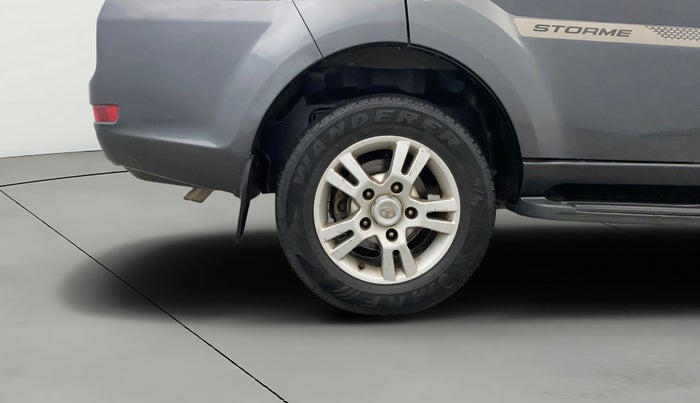 2019 Tata Safari Storme 2.2 VX 4X2, Diesel, Manual, 1,29,061 km, Right Rear Wheel