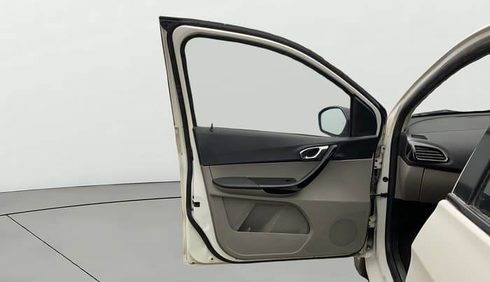 2018 Tata Tiago XZ PETROL, Petrol, Manual, 1,00,646 km, LHS Front Door