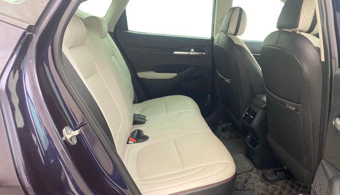 2022 KIA SELTOS HTK PLUS 1.5 IMT, Petrol, Manual, 39,717 km, Right Side Rear Door Cabin