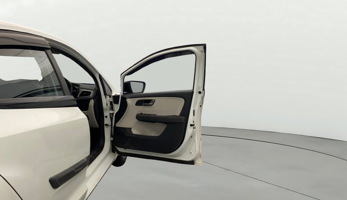 2021 Tata ALTROZ XZ PETROL, Petrol, Manual, 93,195 km, RHS Front Door