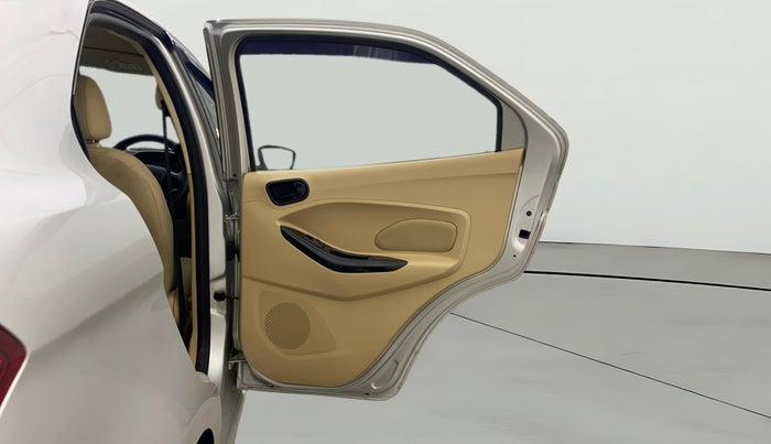 2016 Ford Figo Aspire TITANIUM 1.2 PETROL, Petrol, Manual, 80,896 km, RHS Rear Door