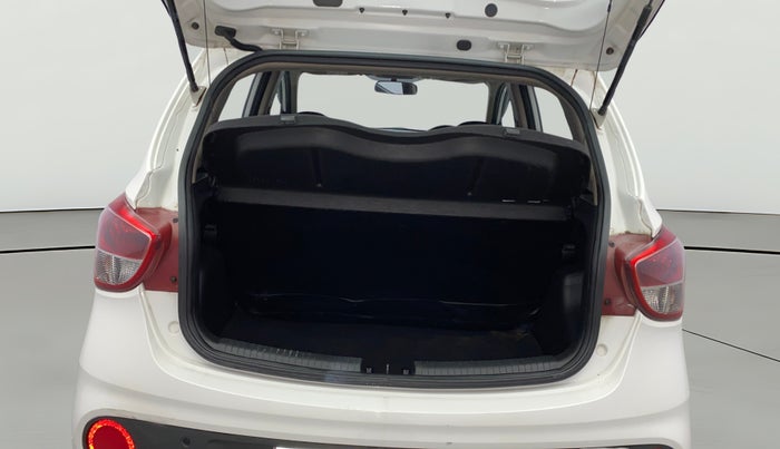 2019 Hyundai Grand i10 SPORTZ 1.2 KAPPA VTVT, Petrol, Manual, 77,045 km, Boot Open Zoomed View