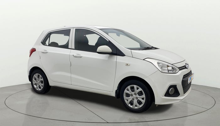 2016 Hyundai Grand i10 MAGNA AT 1.2 KAPPA VTVT, Petrol, Automatic, 45,810 km, Right Front Diagonal