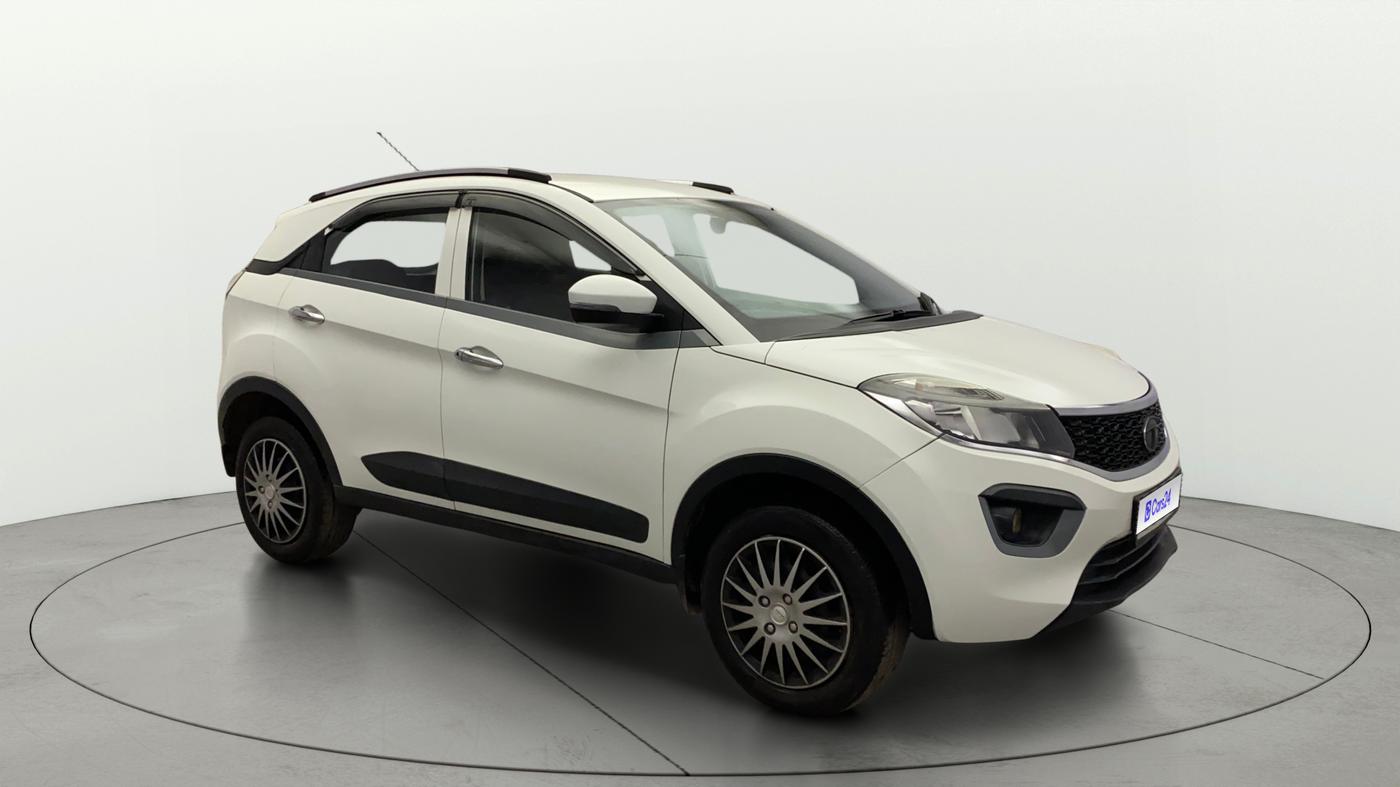 2018 Tata NEXON XM PETROL, Petrol, Manual, 62,090 km, SRP