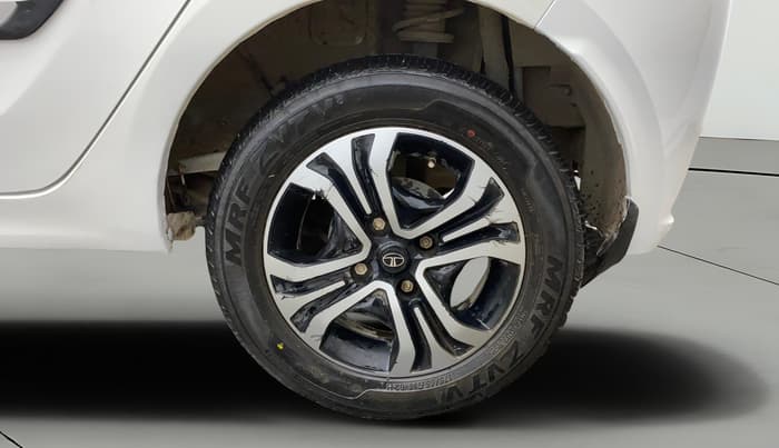 2024 Tata Tiago XTA PETROL, Petrol, Automatic, 20,759 km, Left Rear Wheel