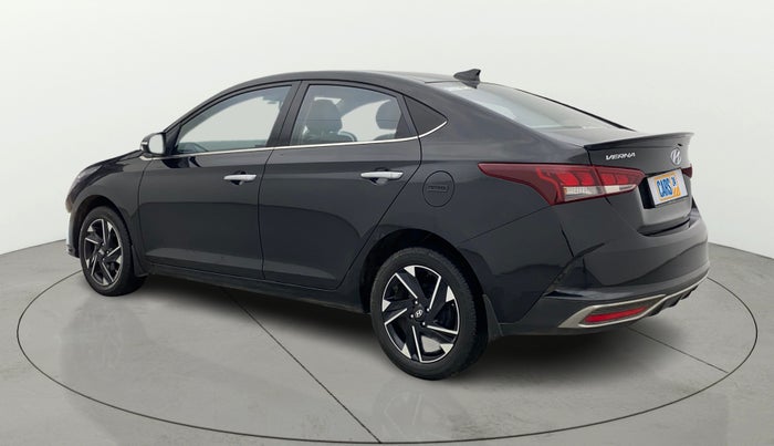 2022 Hyundai Verna SX (O)1.5 VTVT, Petrol, Manual, 26,894 km, Left Back Diagonal