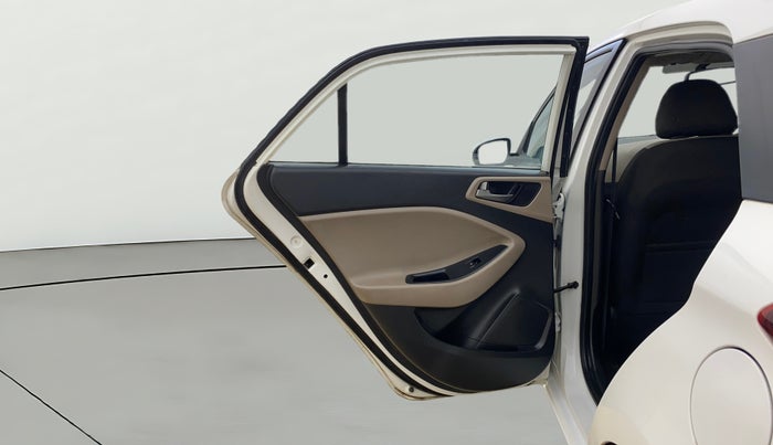 2015 Hyundai Elite i20 SPORTZ 1.2 (O), Petrol, Manual, 78,588 km, LHS Rear Door