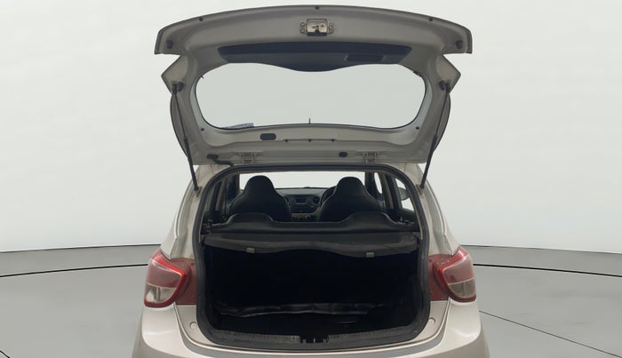 2015 Hyundai Grand i10 SPORTZ 1.2 KAPPA VTVT, Petrol, Manual, 71,729 km, Boot Door Open