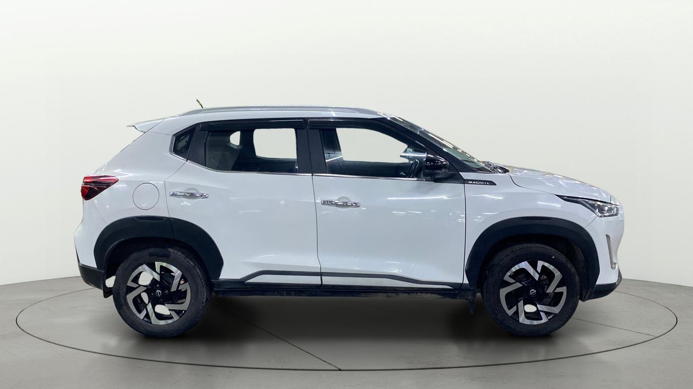 2022 Nissan MAGNITE XV PREMIUM TURBO, Petrol, Manual, 71,601 km, Right Side View